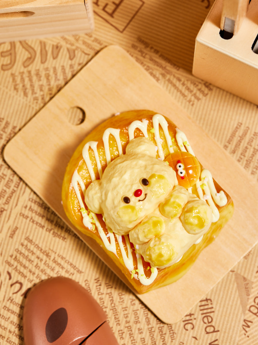 Bear Toast Taba Squishy - Image 5