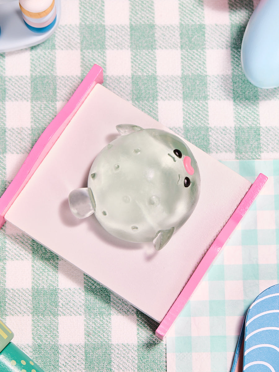 Transparent-green Pufferfish Taba Squishy - Image 8