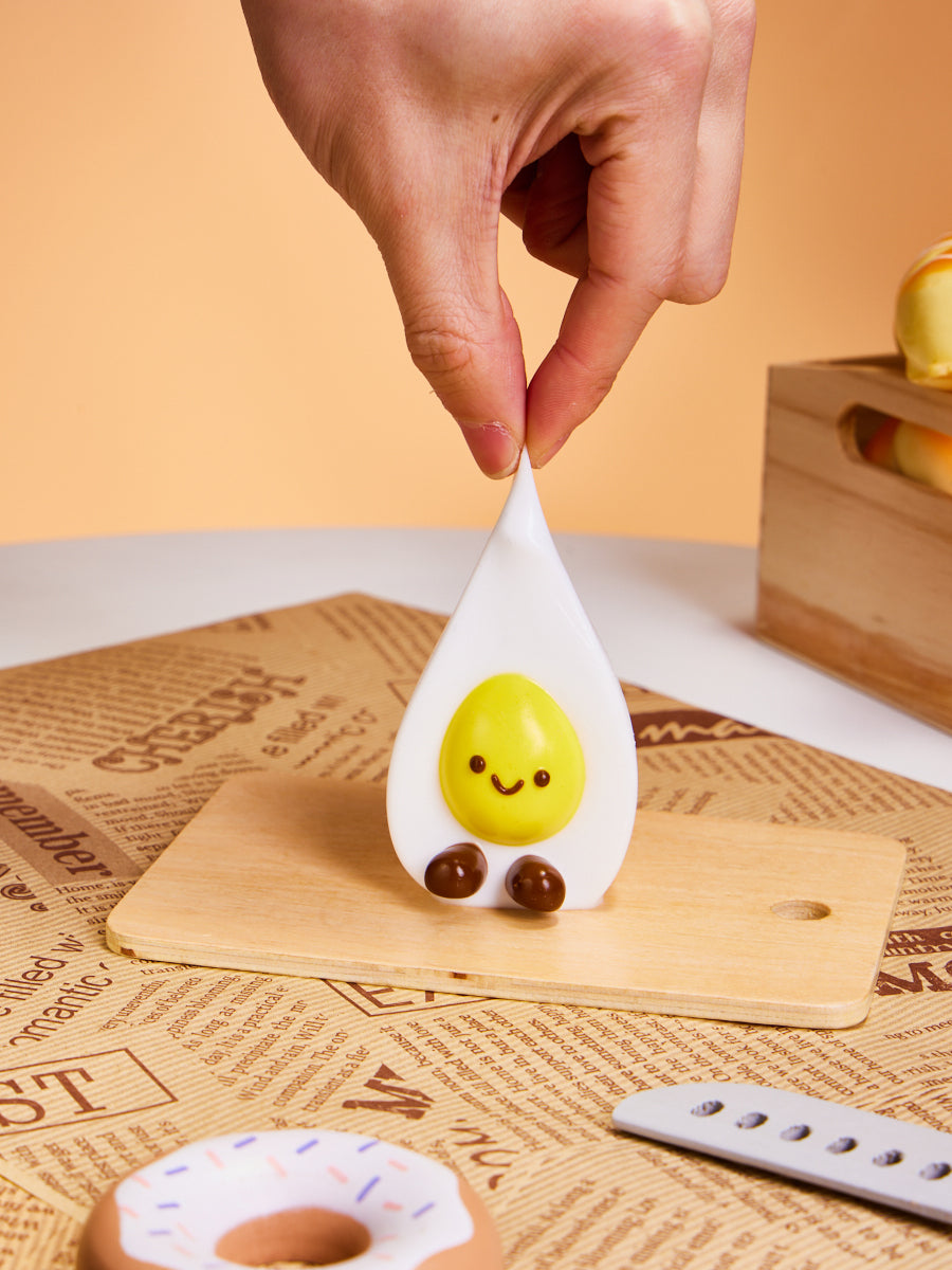 Cute Fried Egg Taba Squishy - Image 4