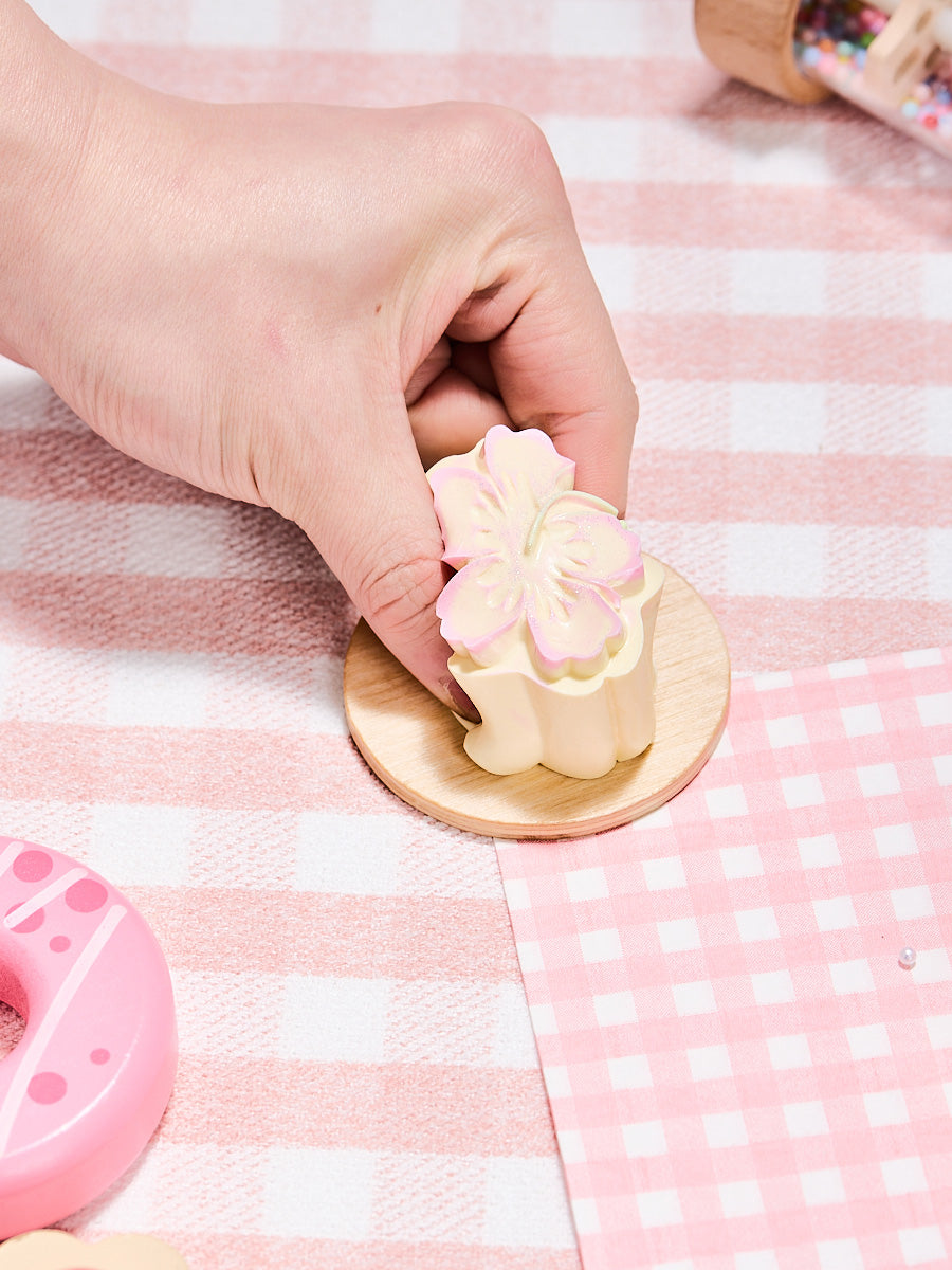 Pink Hibiscus Flower Taba Squishy - Image 3