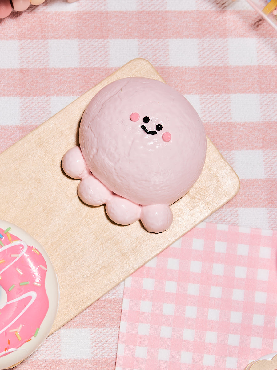 Pink Octopus Taba Squishy - Image 7