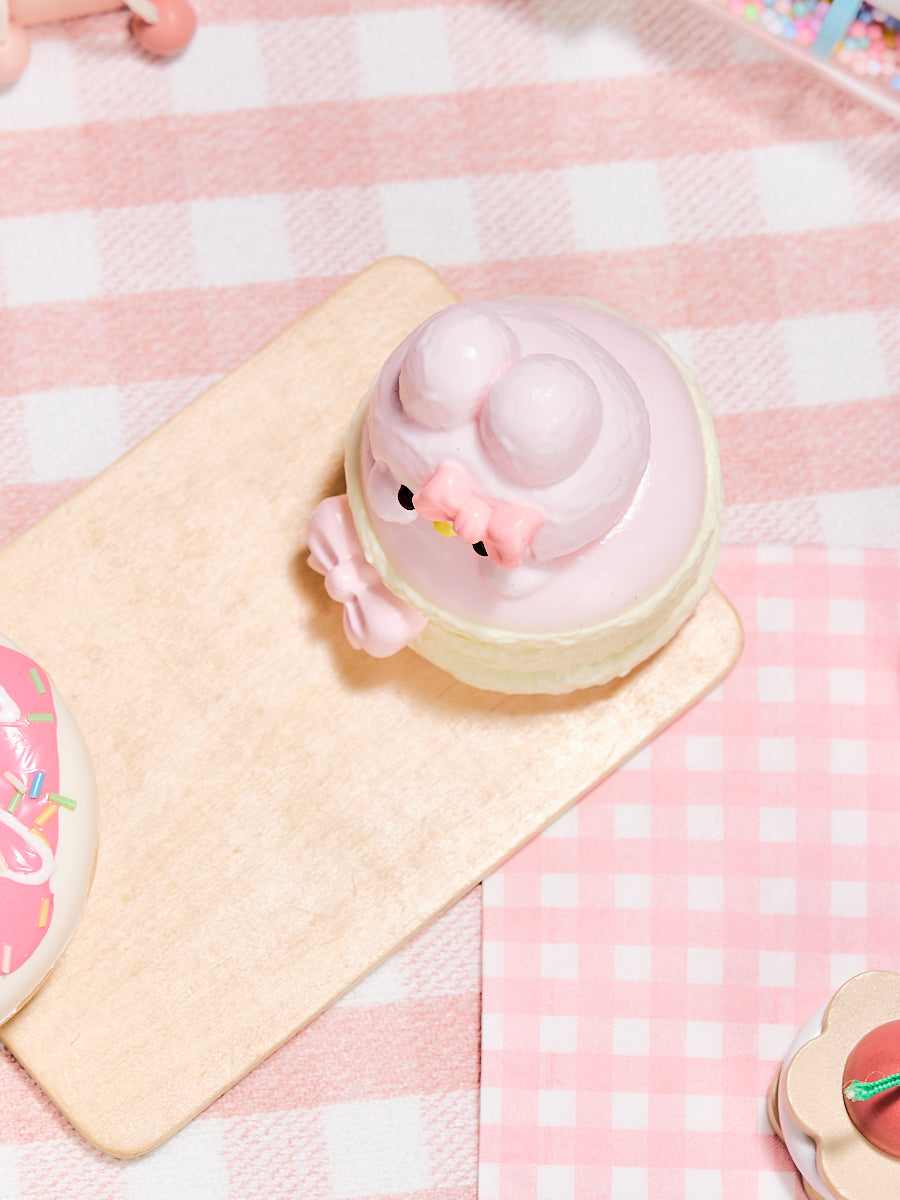 Pink Melody Macaron Taba Squishy - Image 9