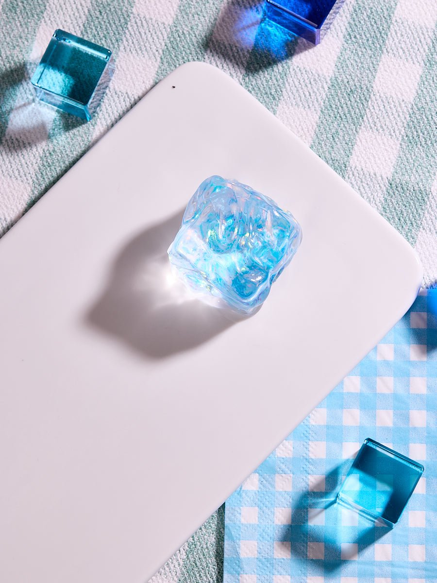 Blingbling Blue Ice Cube Taba Squishy - Image 9