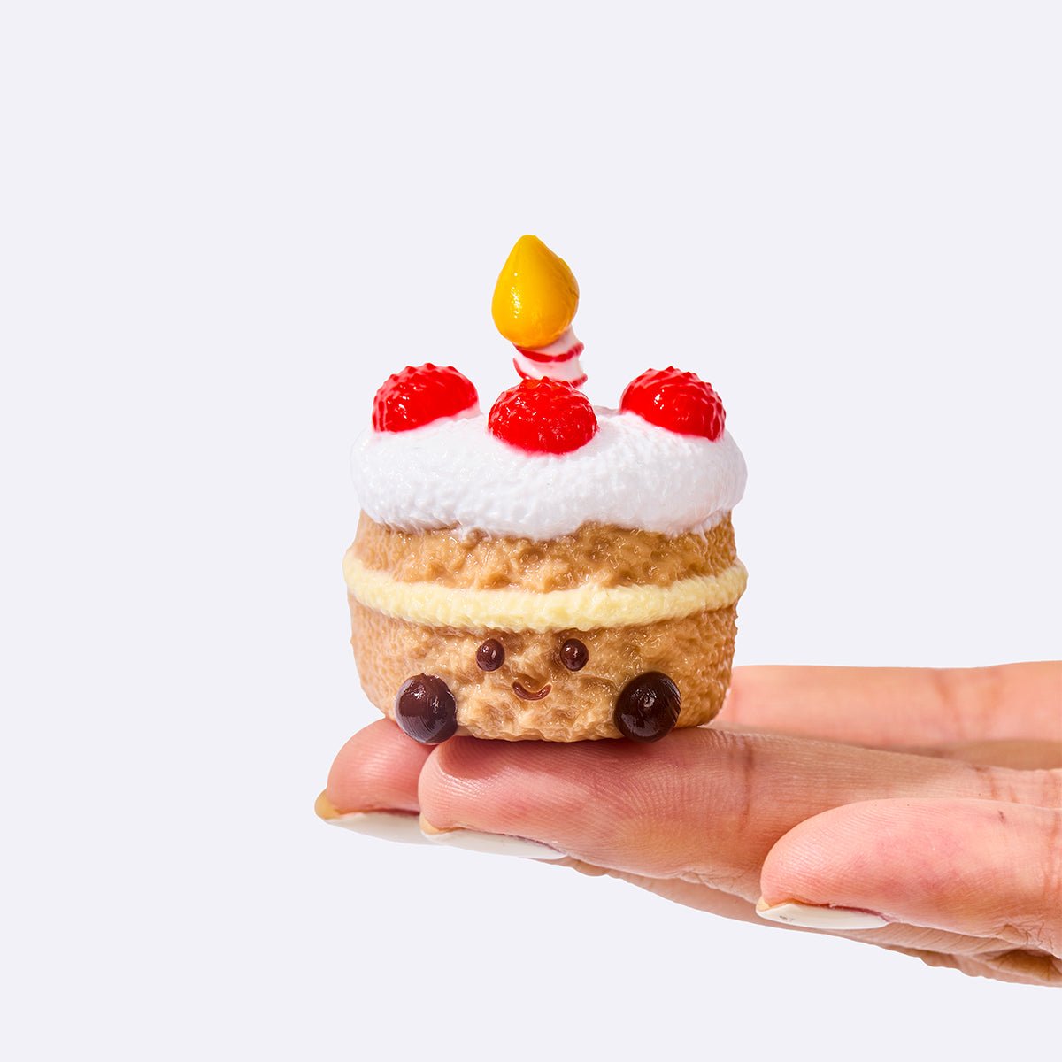Cute Raspberry Cake - Image 4