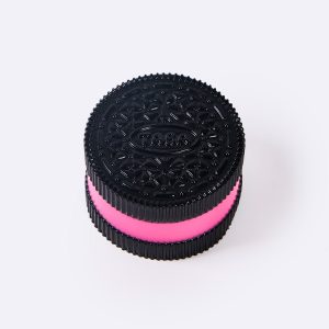60g Black-fuchsia Sandwich Cookie Taba Squishy
