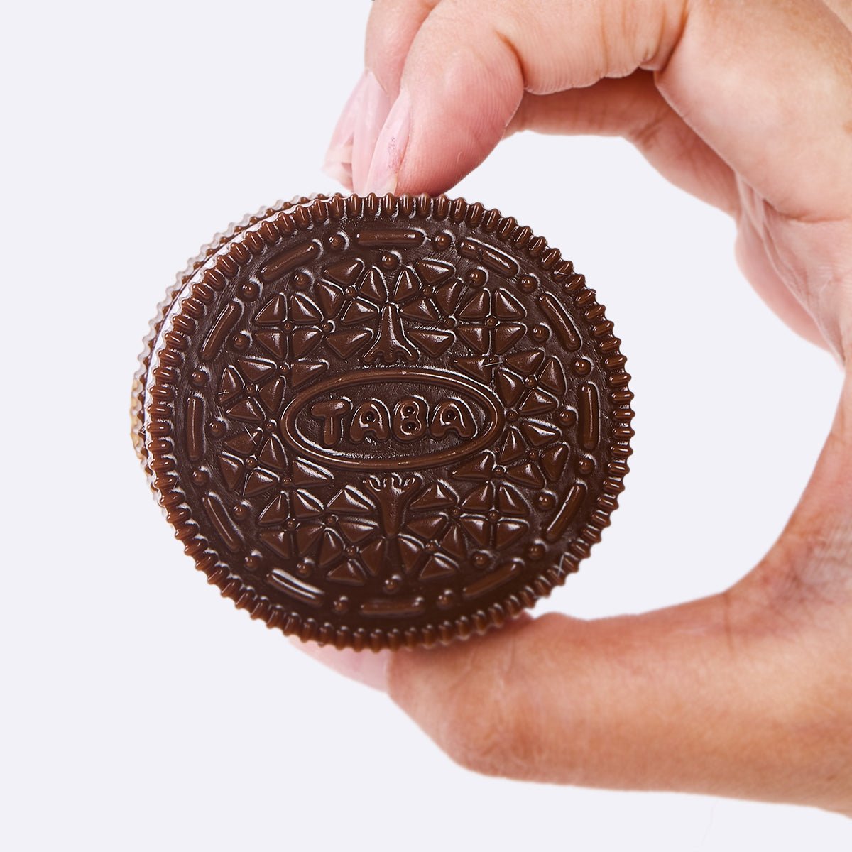 60g Choco-white Sandwich Cookie Taba Squishy - Image 4